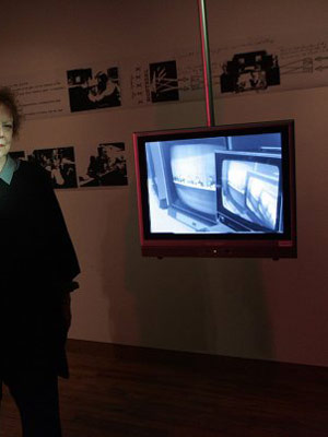 Vera Frenkel, portrait.